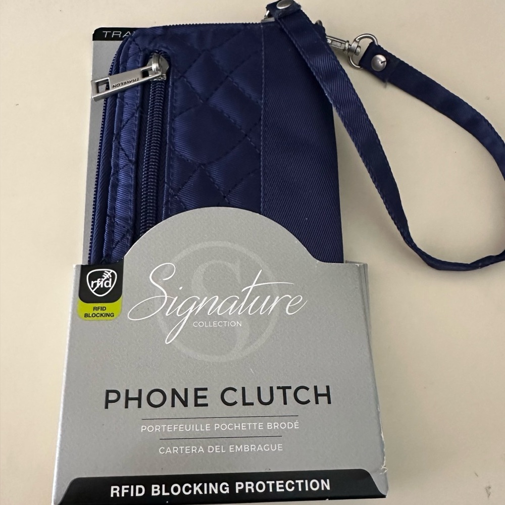 NEW TRAVELON SIGNATURE QUILTED RFID ANTI-THEFT CLUTCH WALLET WRISTLET BAG BLUE